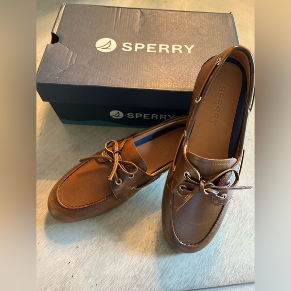 NEW Sperry Women Slim Boat Shoe Size 11 - Picture 1 of 6